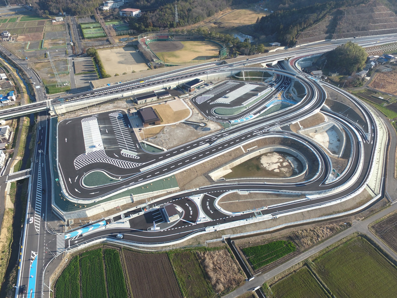 岐阜三輪PA/スマートICの空撮写真