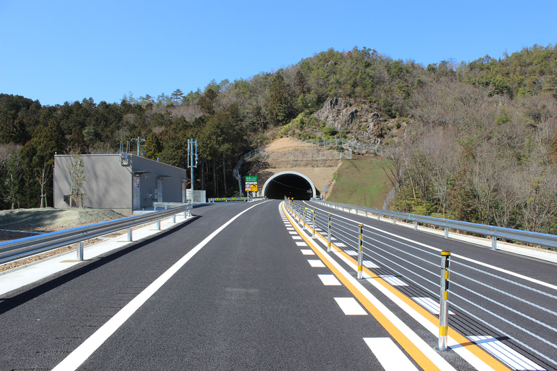 広見トンネル東側