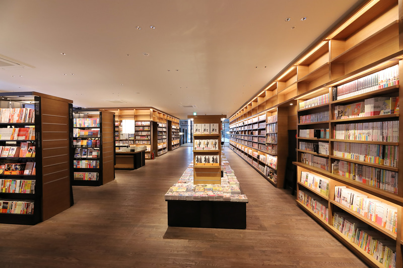 学習参考書、コミック、ライトノベルのエリア