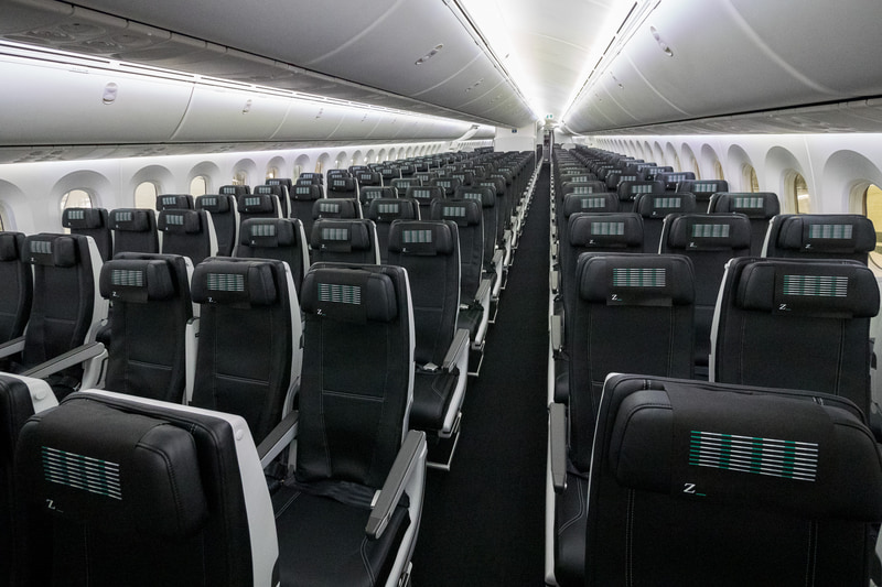 ZIPAIRのボーイング 787-8型機の機内