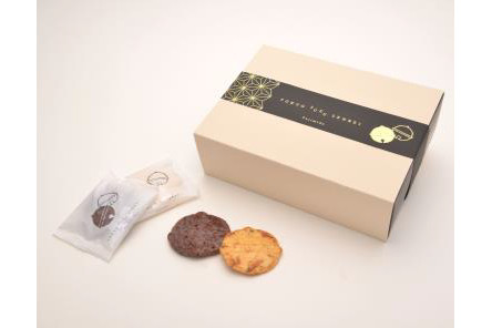 「東京鈴せんべい」