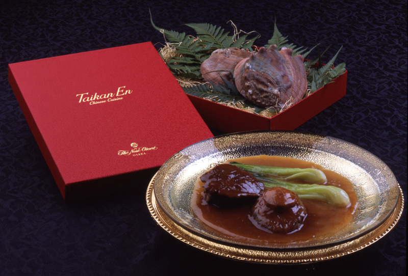 「鮑の姿 オイスターソース煮」