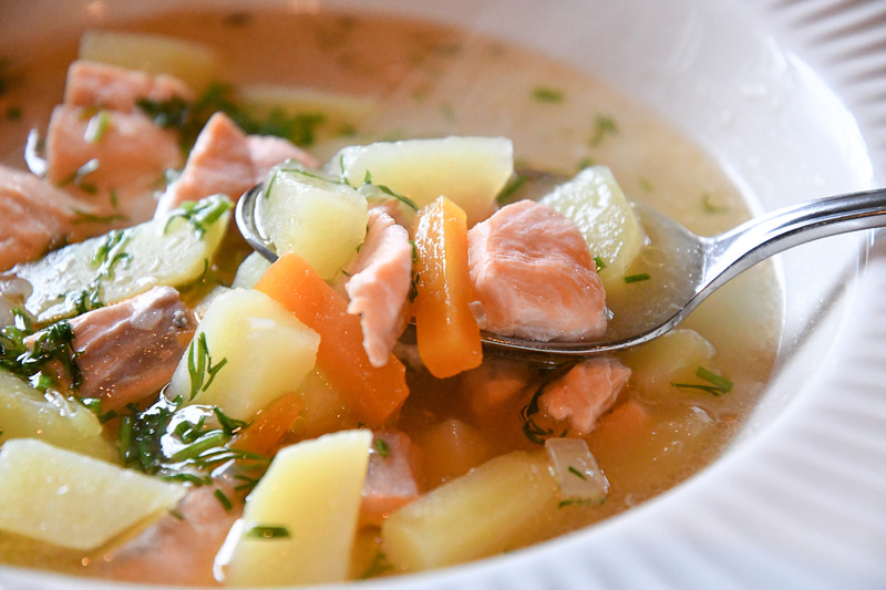 共通しているのは仕上げにディル（ハーブ）を入れていること