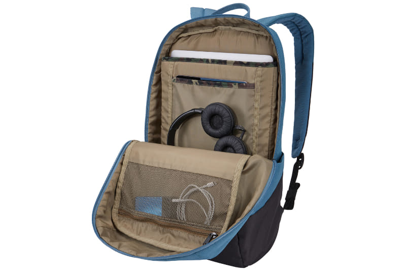 PCポケットやメッシュポケット