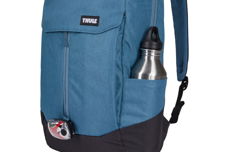 ボトルポケットとテールライトアタッチメント