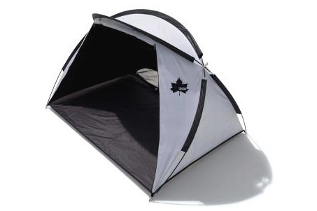 ロゴスは「ソーラーブロック機能サンシェード」3種を発売した。