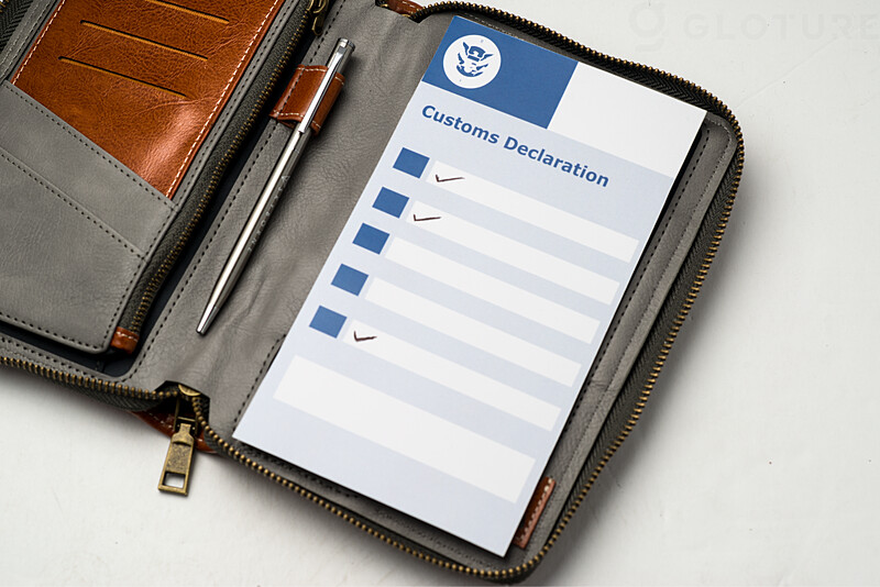 プレミアムステンレスペンが付属する