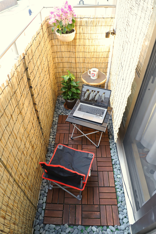 背の低いチェアと合わせれば、ベランダにいても頭が出ないので人目が気にならない