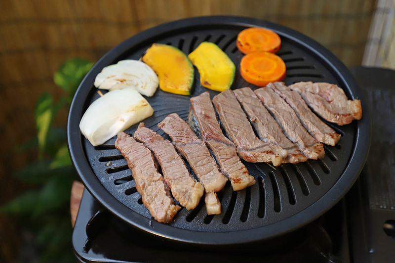 カセットコンロ用焼肉プレートはIHよりも美味しく焼ける。安価で使用後の手入れも簡単