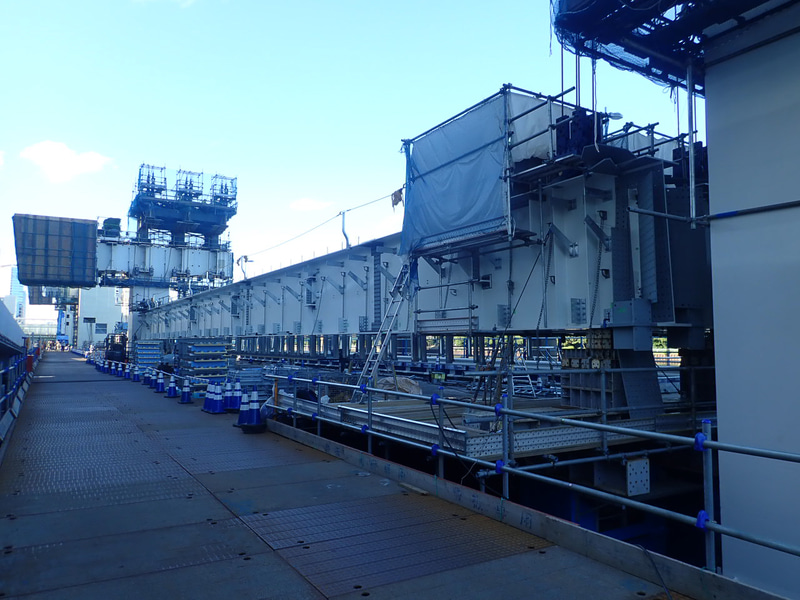 東品川区間の桁架設工（2018年6月～2019年7月）