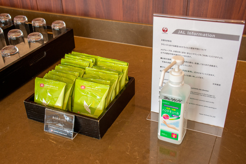 ビュッフェ式になる食べ物の提供は見合わせており、個包装が中心