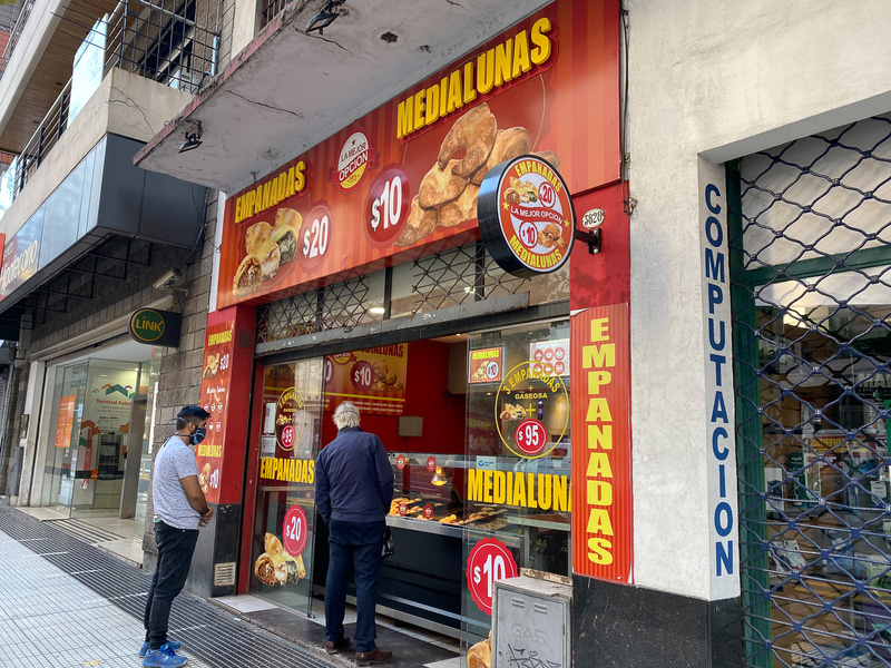 中南米の具入りパイ「エンパナーダ」屋さん