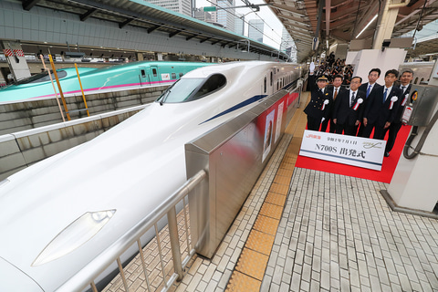 JR東海、新幹線新型車両「N700S」運行開始。金子社長が「最高の新幹線