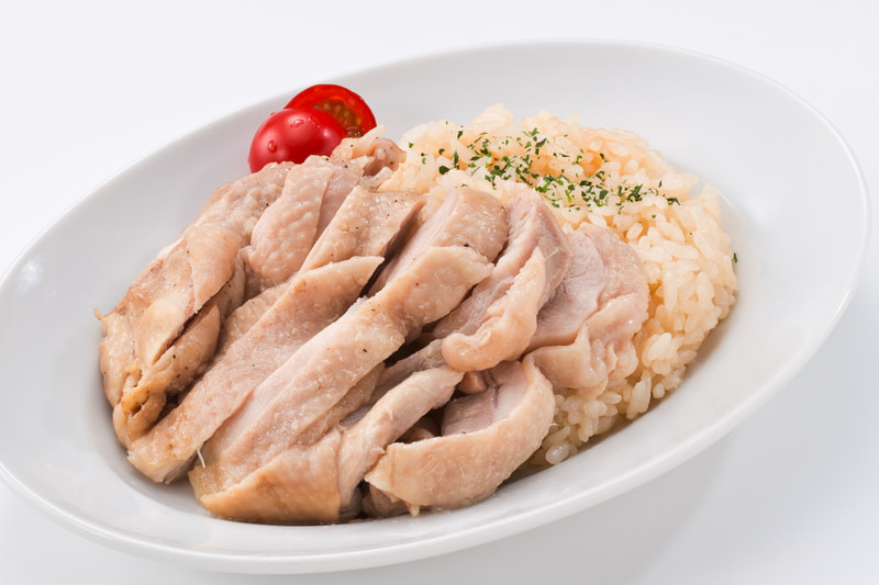 「カオマンガイ」（590円）