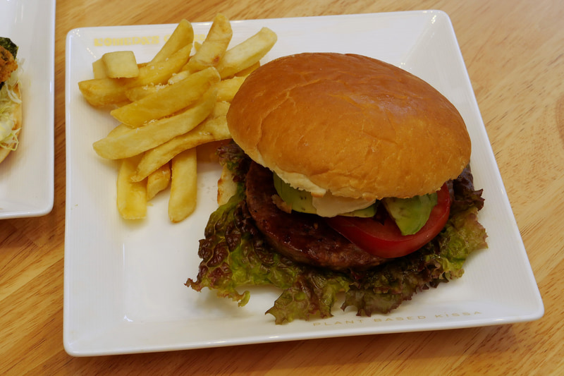 プラントベースのハンバーガー「べっぴんバーガー」