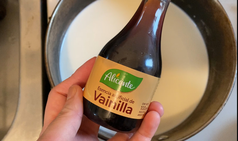 バニラエッセンスは少々