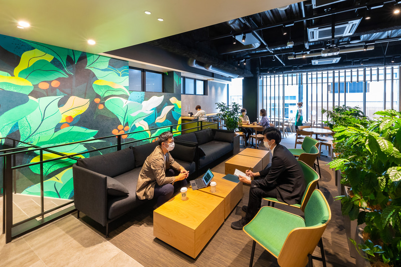 働く人のための「夢中になれる場所」をコンセプトにした「スターバックス コーヒー CIRCLES 銀座店」