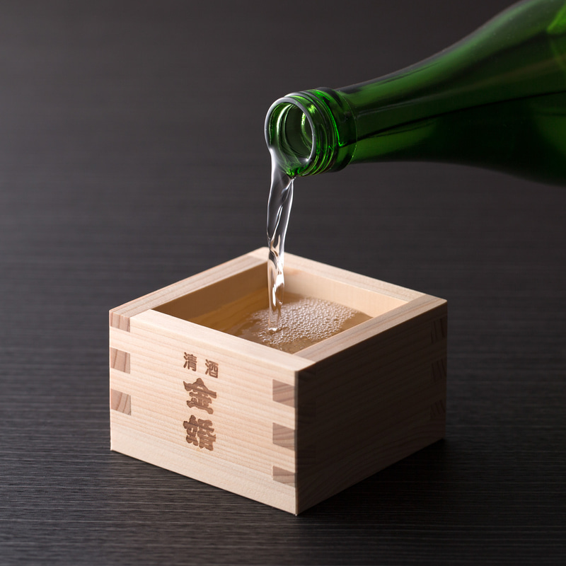 酒舗・立ち飲み居酒屋「豊島屋酒店」