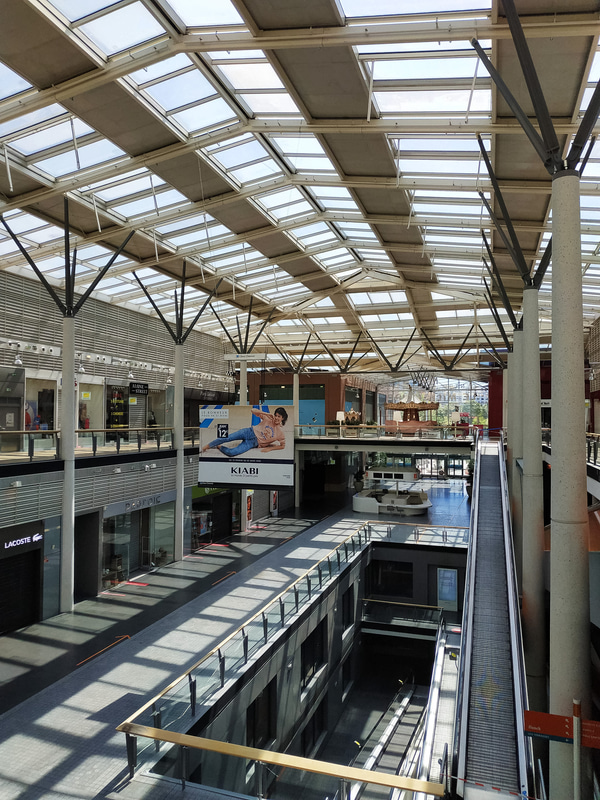 大型ショッピングセンター