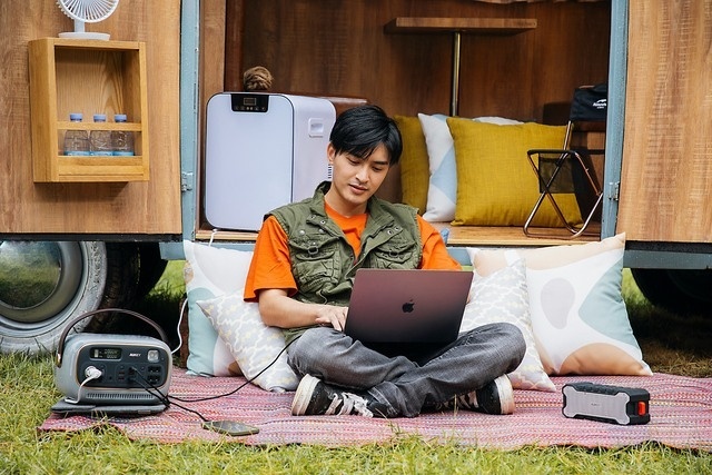 キャンプなどでも使用できる