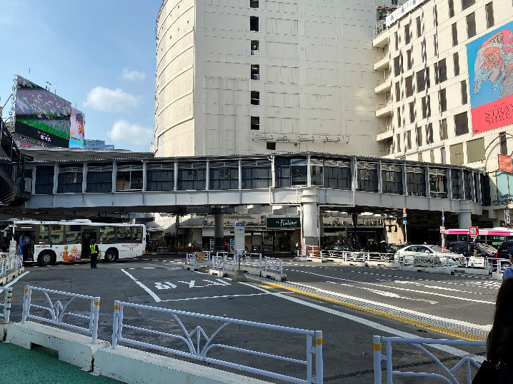 西口連絡通路（仮称）