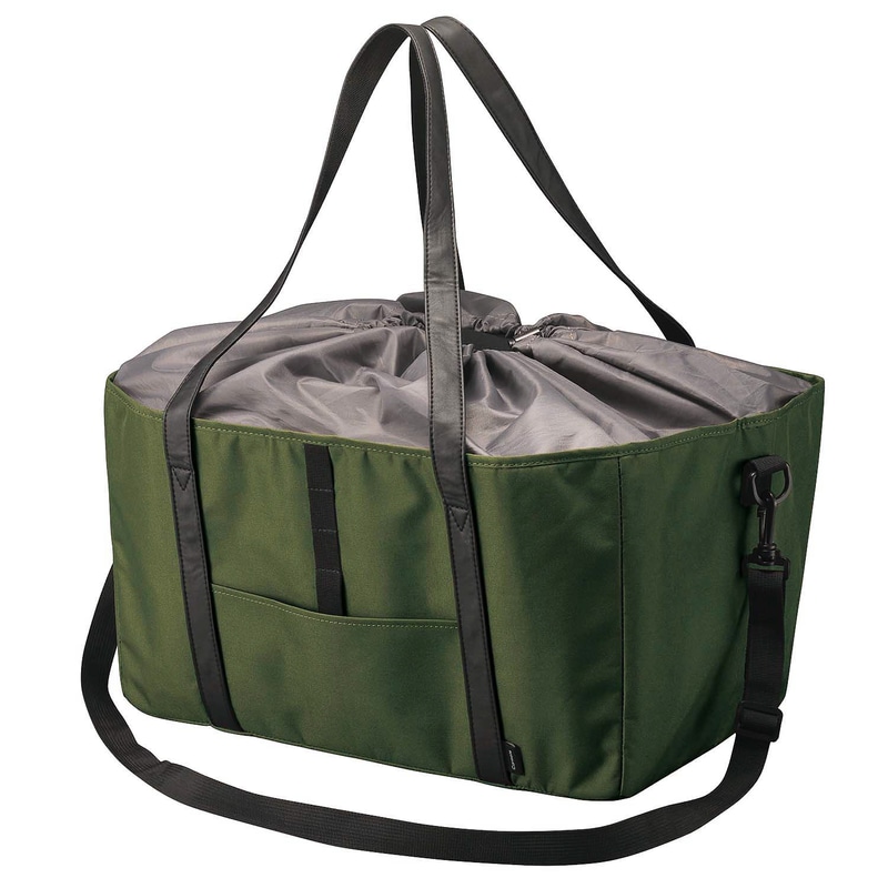 オリーブグリーン