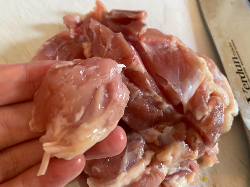 鶏肉は小さめに切る