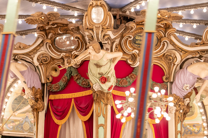 作られてからヨーロッパ各地を巡ったあとアメリカの遊園地に渡り、1971年にとしまえんにやってきたという