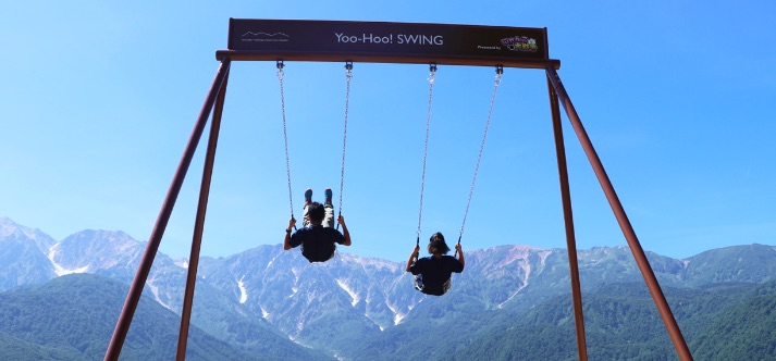 白馬岩岳マウンテンリゾートに絶景大型ブランコ「ヤッホー！スウィング presented by にゃんこ大戦争」が誕生した