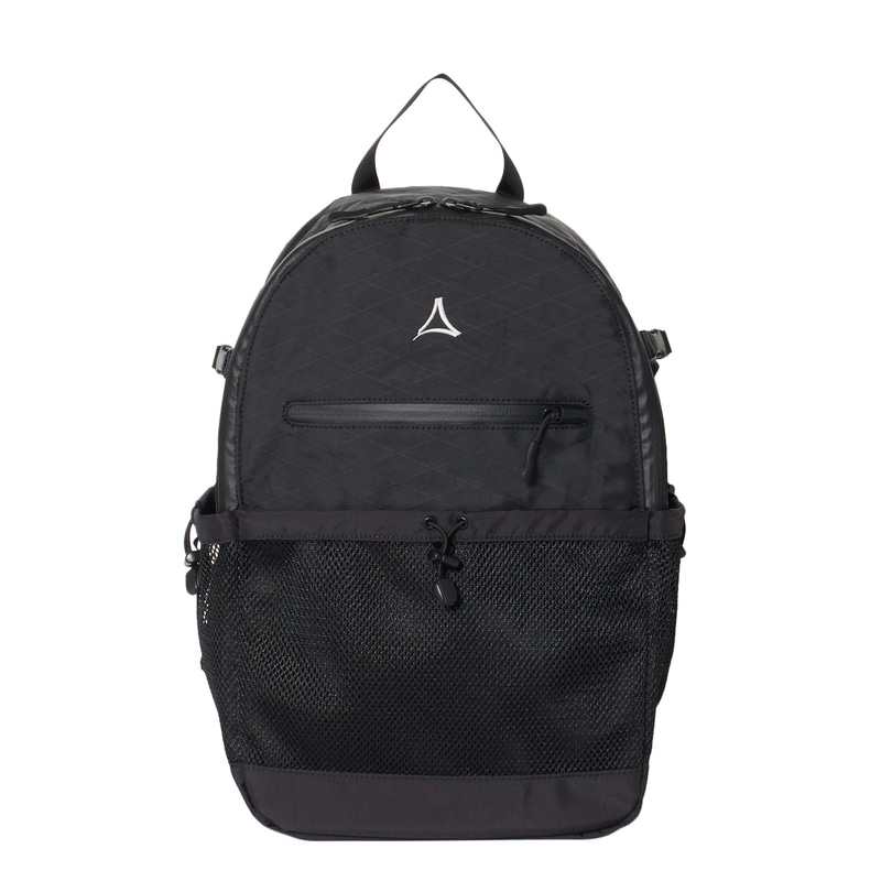 デイパック（1万4000円）