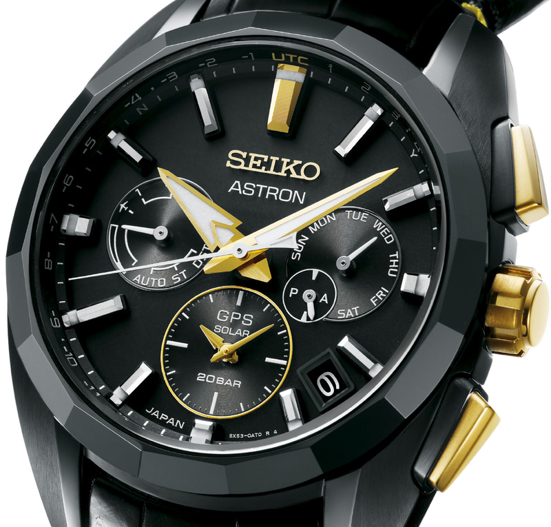 ベゼルにはジルコニアセラミックスを採用し160周年にちなんだ16面カットを施した