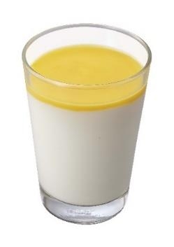 「まぜるシェイク 五郎島金時」Sサイズ269円、Mサイズ334円