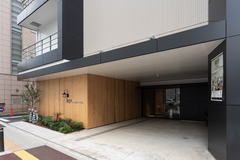 ホテルエントランス。マンションのような入りやすい作り