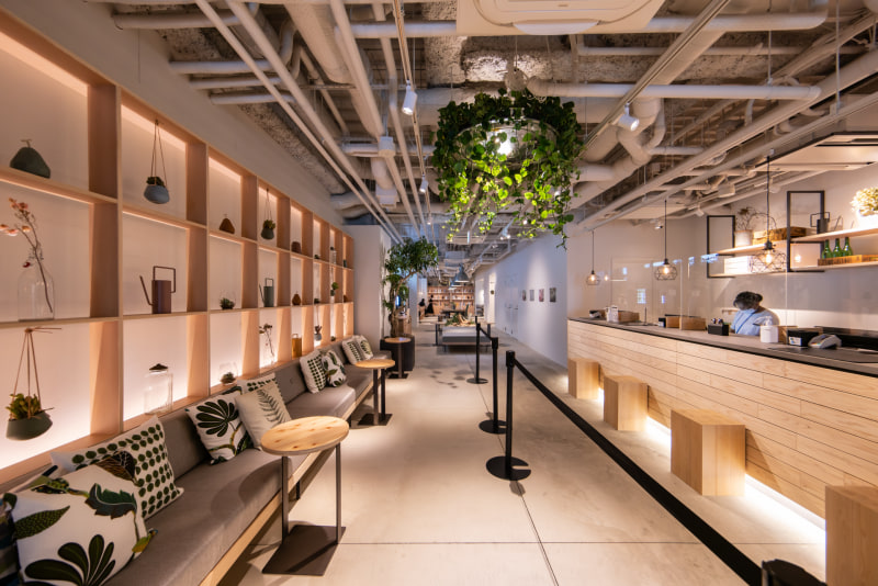 レフ大宮受付カウンター