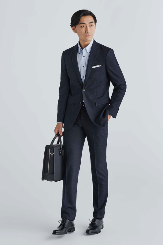 AOKIがジャージ素材のスーツ「スマートジャージースーツ」を発売した