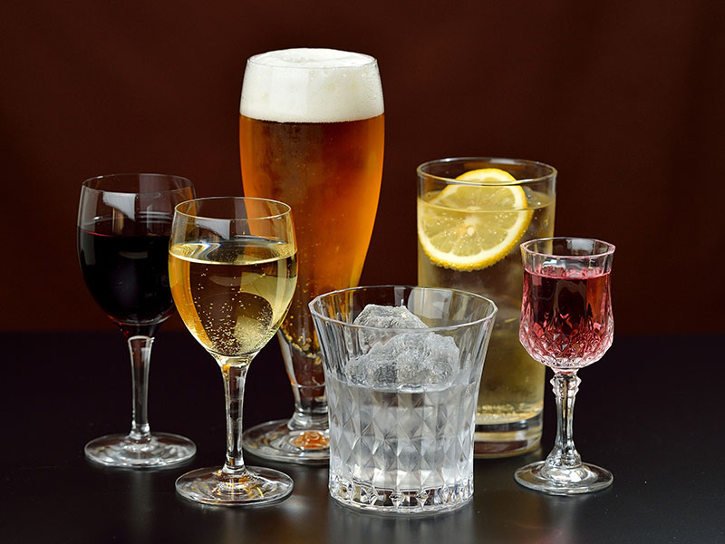 日本酒、焼酎、ワインなどが飲み放題