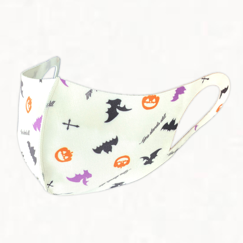 ハロウィンマスク「総柄 こうもりシロ」