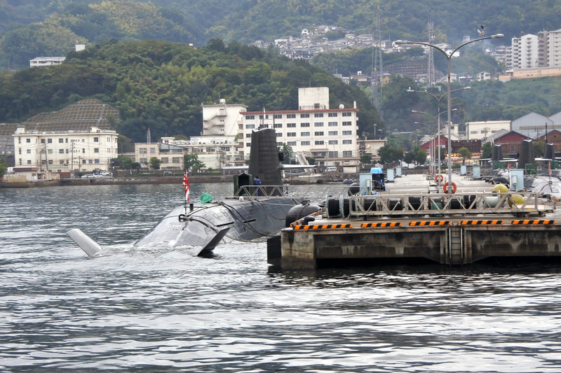 呉港での艦船クルーズはまさにハイライト！　そうりゅう型潜水艦も間近に