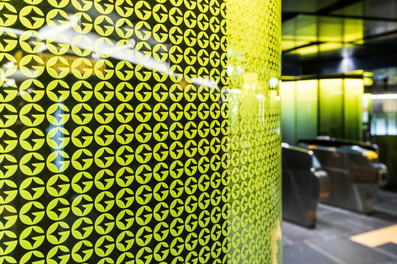 よく見るとGINZAの頭文字「G」をかたどったデザインになっている