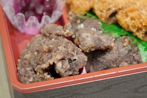 ながさき鯨カツ弁当 ながさき鯨カツ弁当」駅弁情報｜長崎駅の駅弁