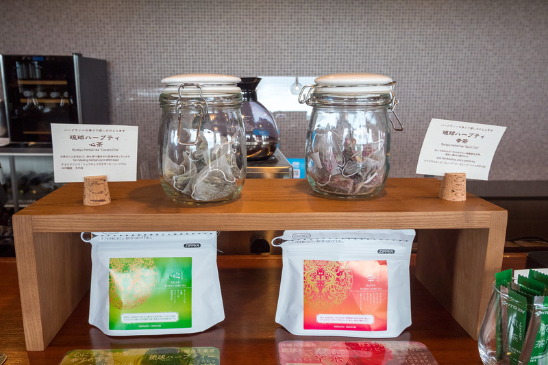 昼間のテレワーク時間帯は飲み物や軽食が無料