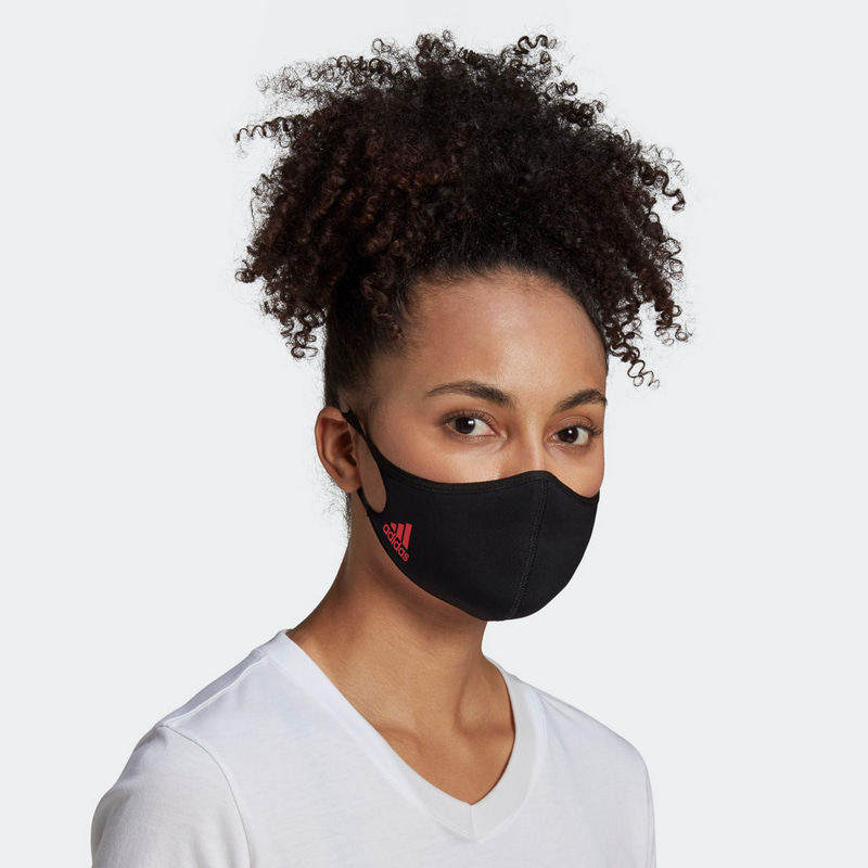 ブラック/スカーレット