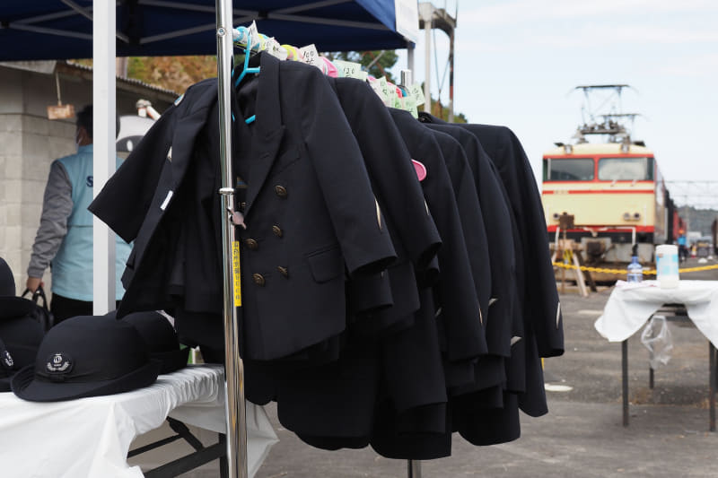 男子用、女子用、サイズも幅広く揃えていた