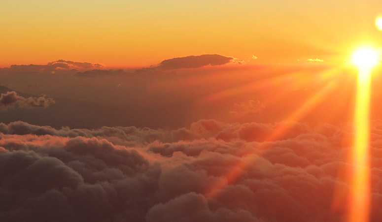 ジャルパックが「2021初日の出 初富士フライト」ツアーを発売する