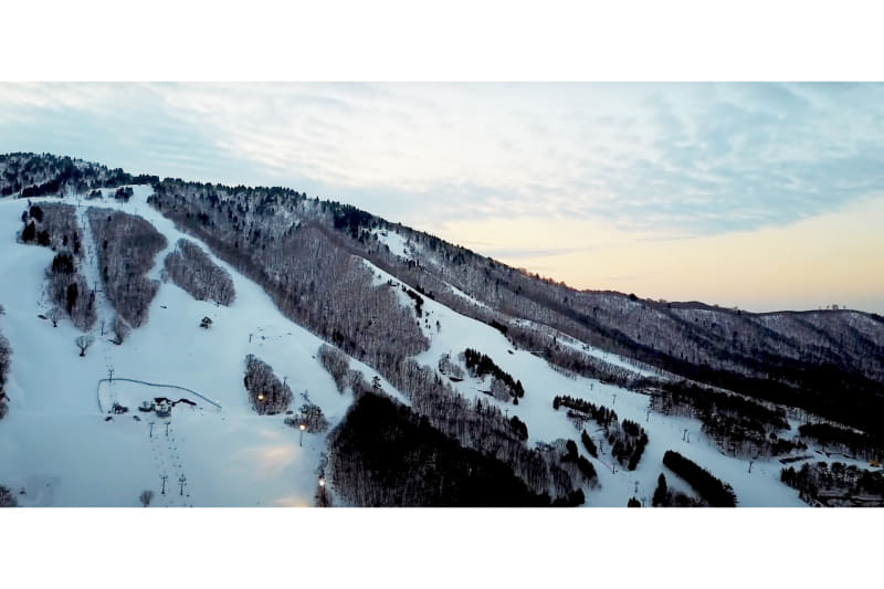 恐羅漢スノーパークは人工降雪機を増設したほかコース面積を延長拡大した