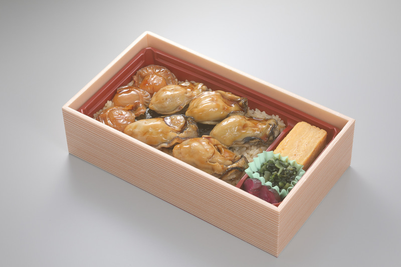 「広島産ぶち旨牡蠣のっけ飯」