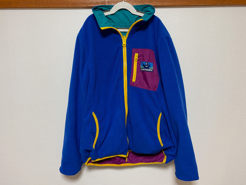 購入したリバーシブルブルゾン（1990円）。リバーシブルでどっちもかわいくて、お手頃価格だったので即決購入