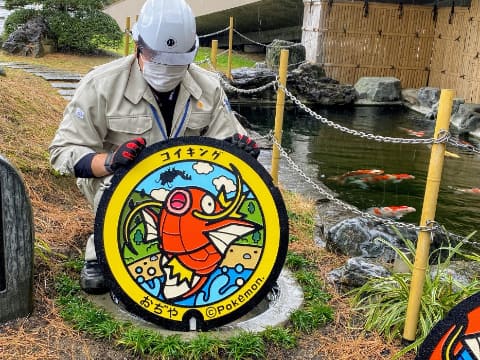 錦鯉発祥の地にコイキング。ポケモンのマンホール「ポケふた」が新潟県