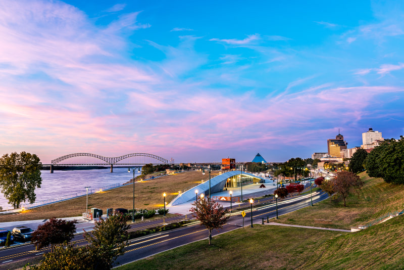 Memphis Skyline at sunset &copy;Phillip Van Zandt