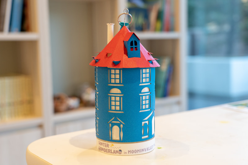 「ペーパークラフトで作るムーミン屋敷ランタン」は2800円。数量限定なのでお早めに